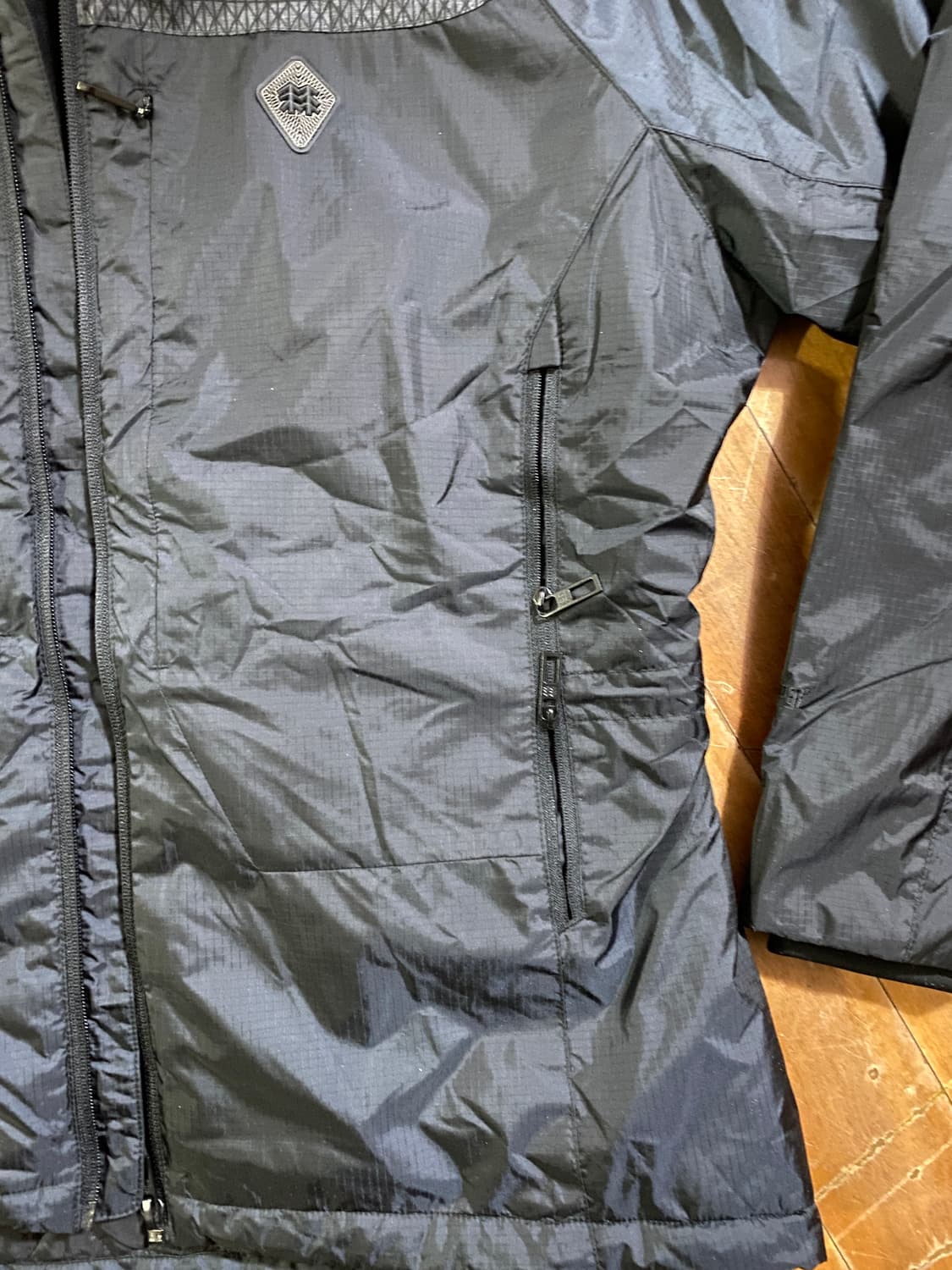 코오롱스포츠 블랙 바람막이 자켓 105 상품이미지2