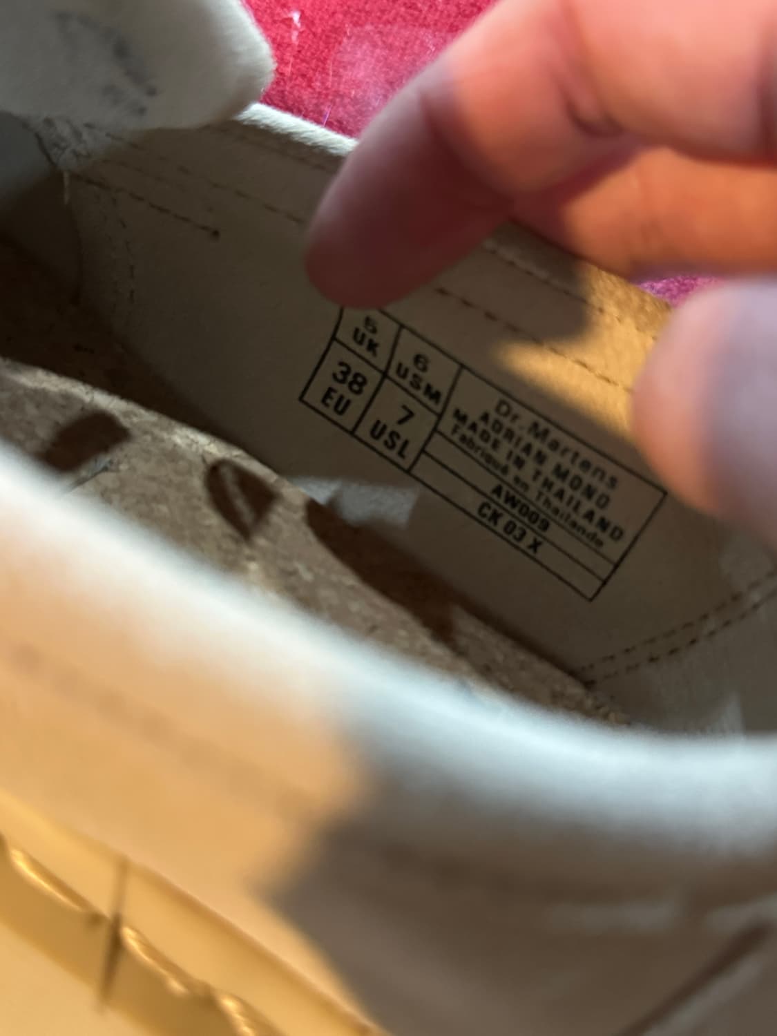 닥터마틴 아드리안 모노 스웨이드 240 상품이미지5