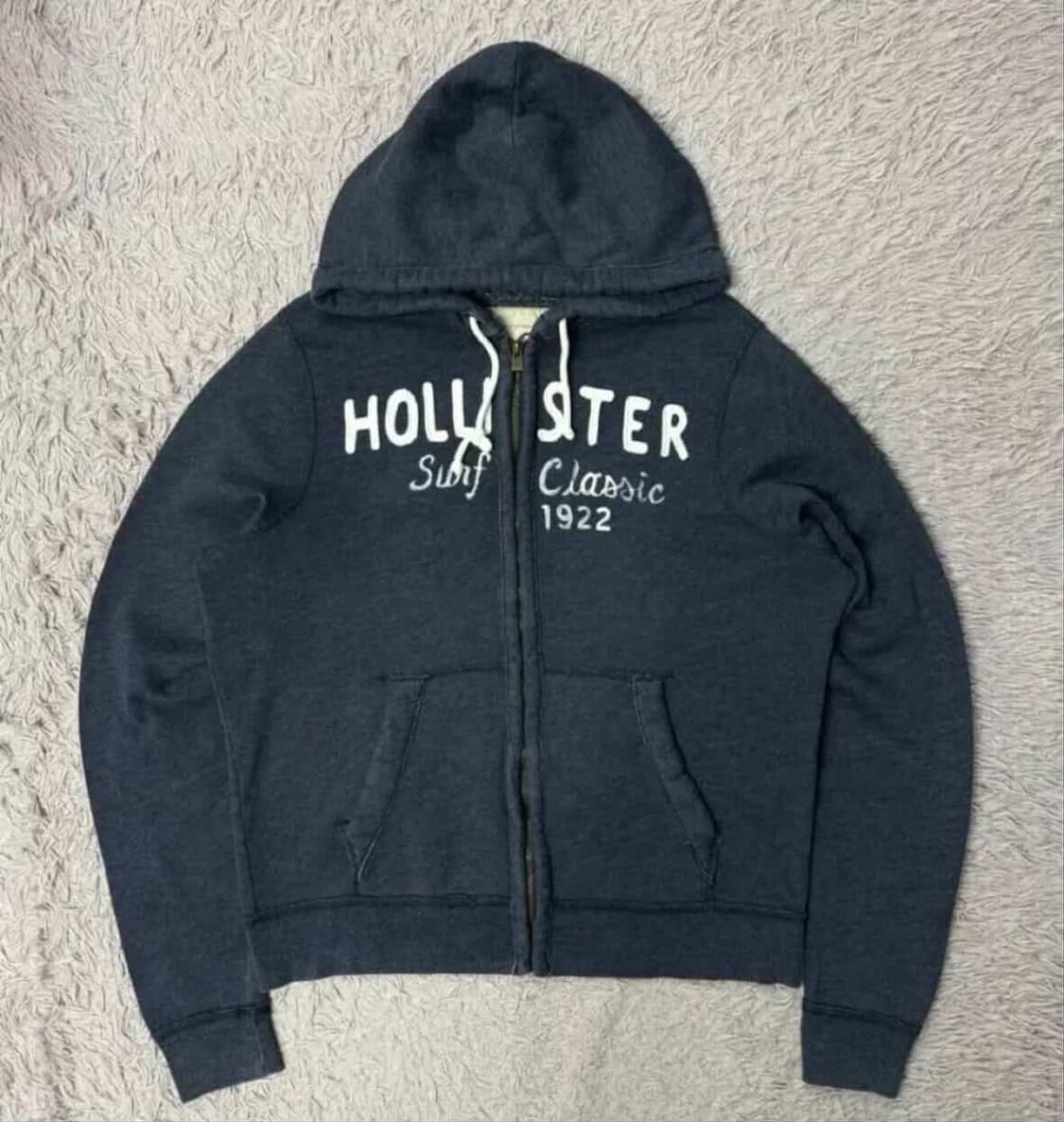 홀리스터 화이트 패치 로고 후드집업 상품이미지1