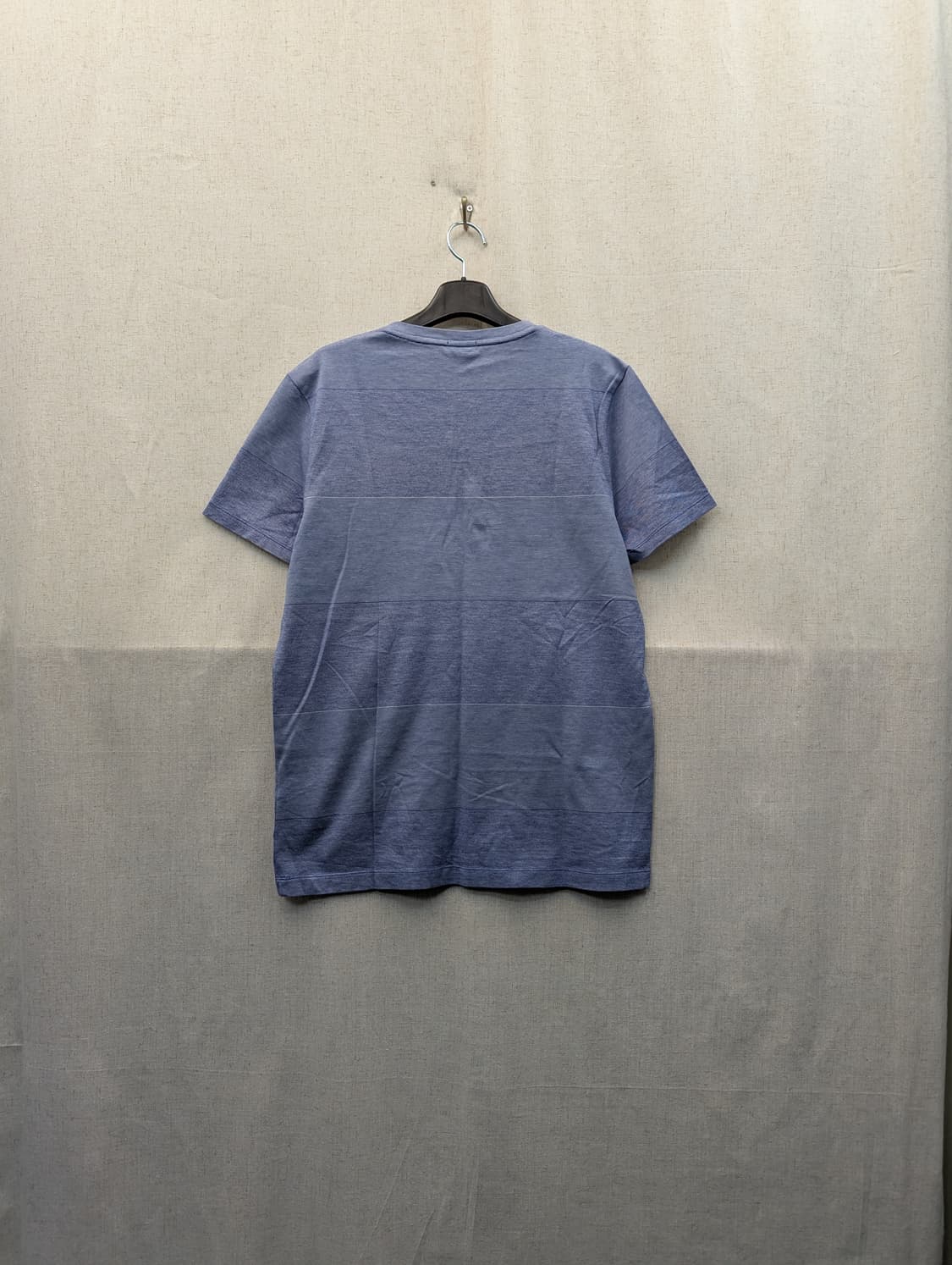 BOSS 블루 V넥 반팔 티셔츠  상품이미지2