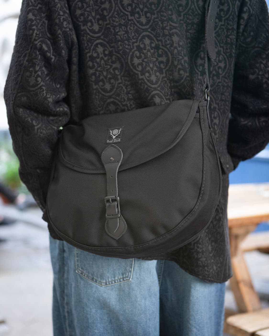 south2 west8 선포저 바이노큘러 백 블랙 상품이미지1