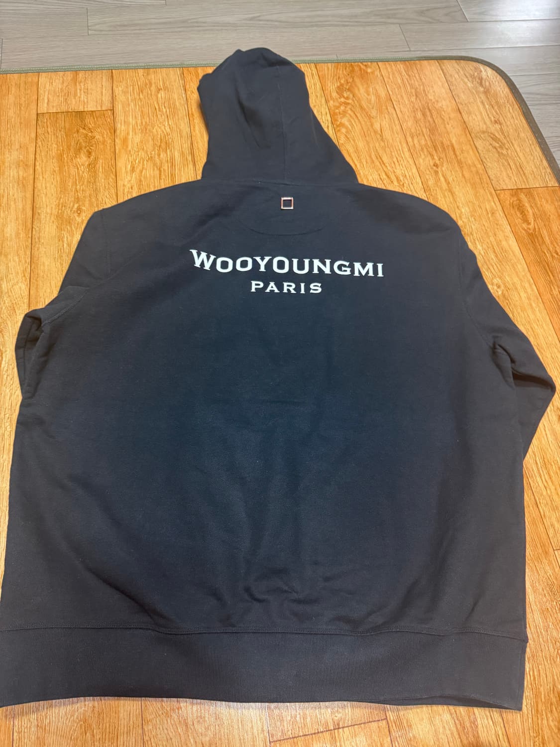 우영미 후드 백로고 블랙 52 상품이미지3