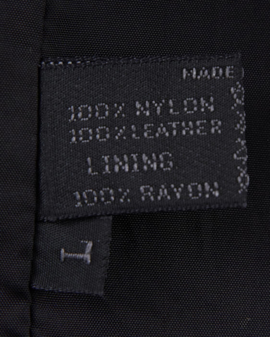 Prada 나일론 레더 트리밍 드리즐러 자켓 상품이미지9