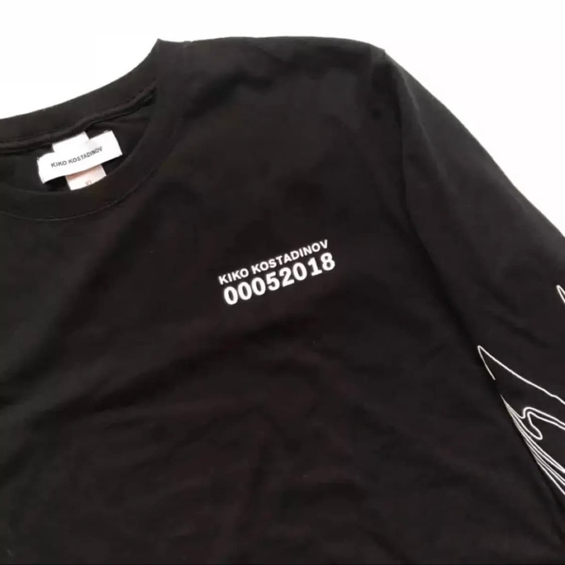 “Obscured By Clouds” Long Sleeve T-Shirt 상품이미지2