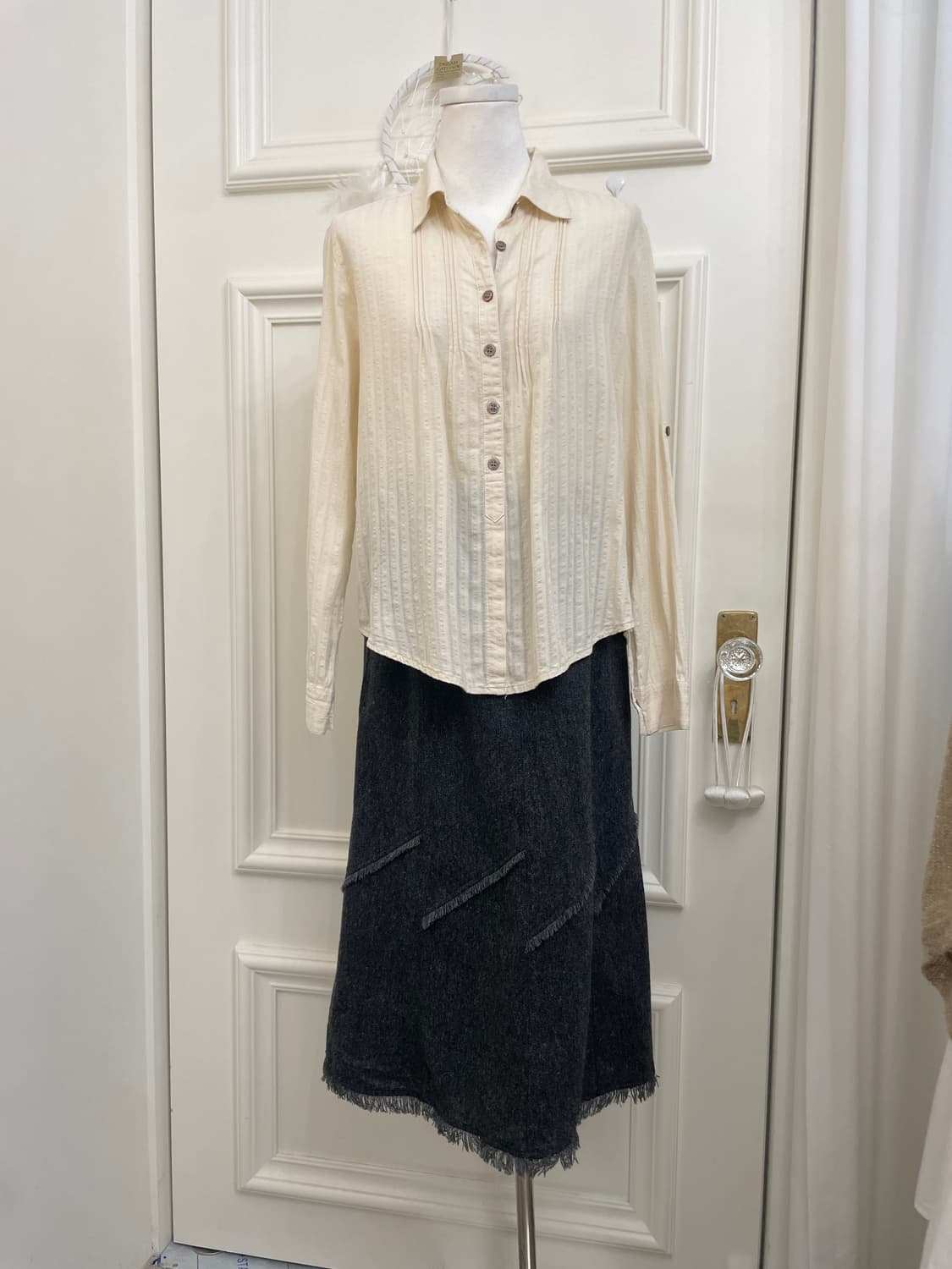 butter cream autumn loose shirt(size-11) 상품이미지2