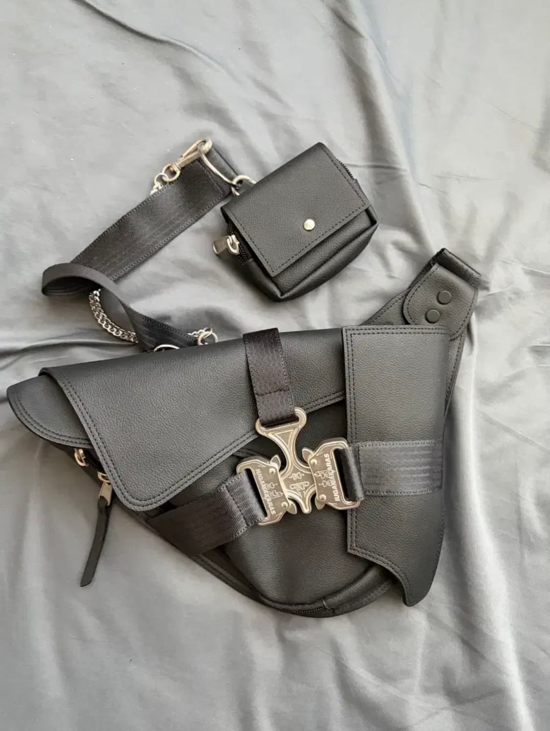 이우가마카라스Triple Covered Crow Buckle Bag 상품이미지6