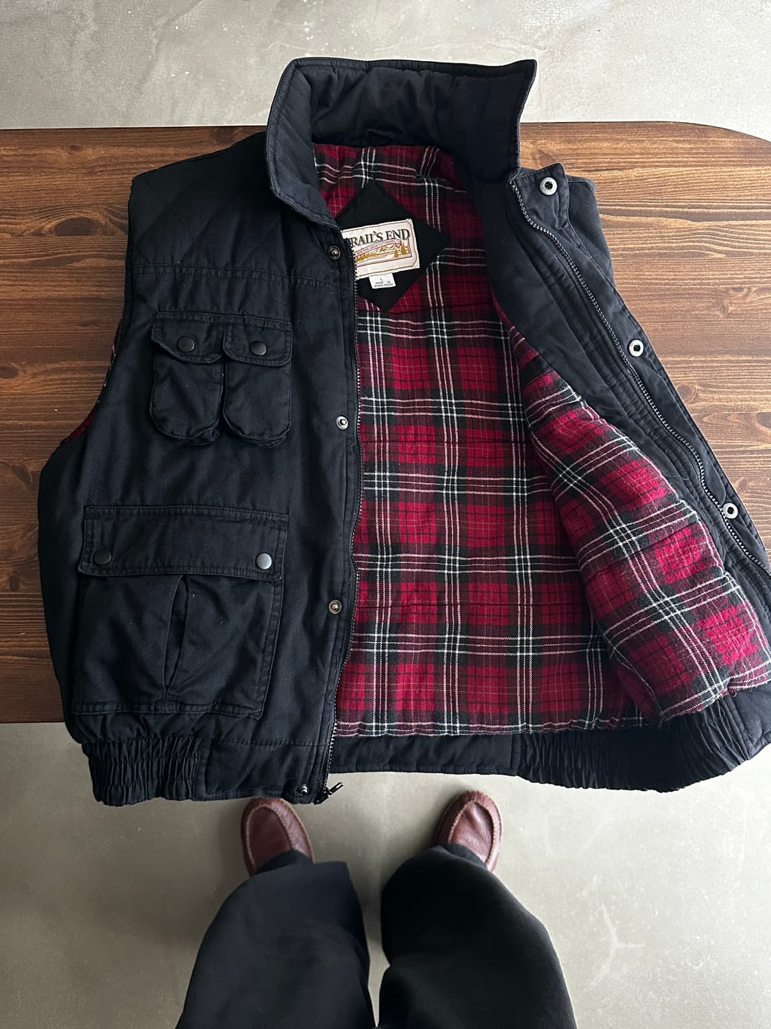 헌팅 디테일 워크웨어 패딩 베스트  상품이미지1