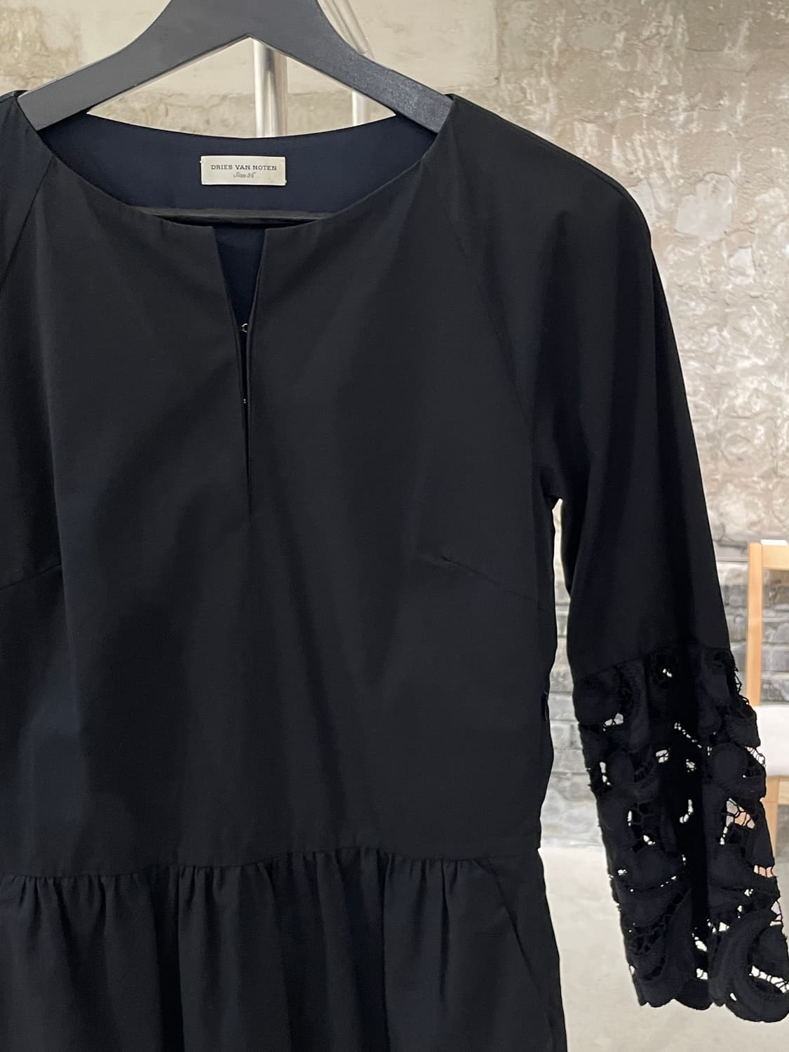 드리스 반 노튼 블랙 레이스 커프스 3/4 슬리브 코튼 미디원피스 상품이미지3