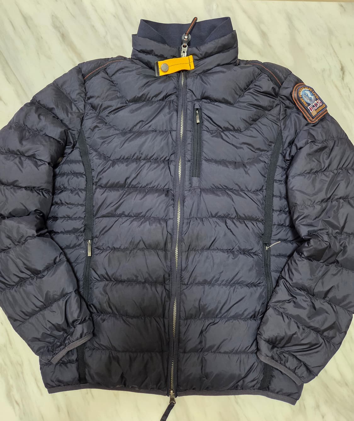 파라점퍼스 우고 경량 패딩 상품이미지1