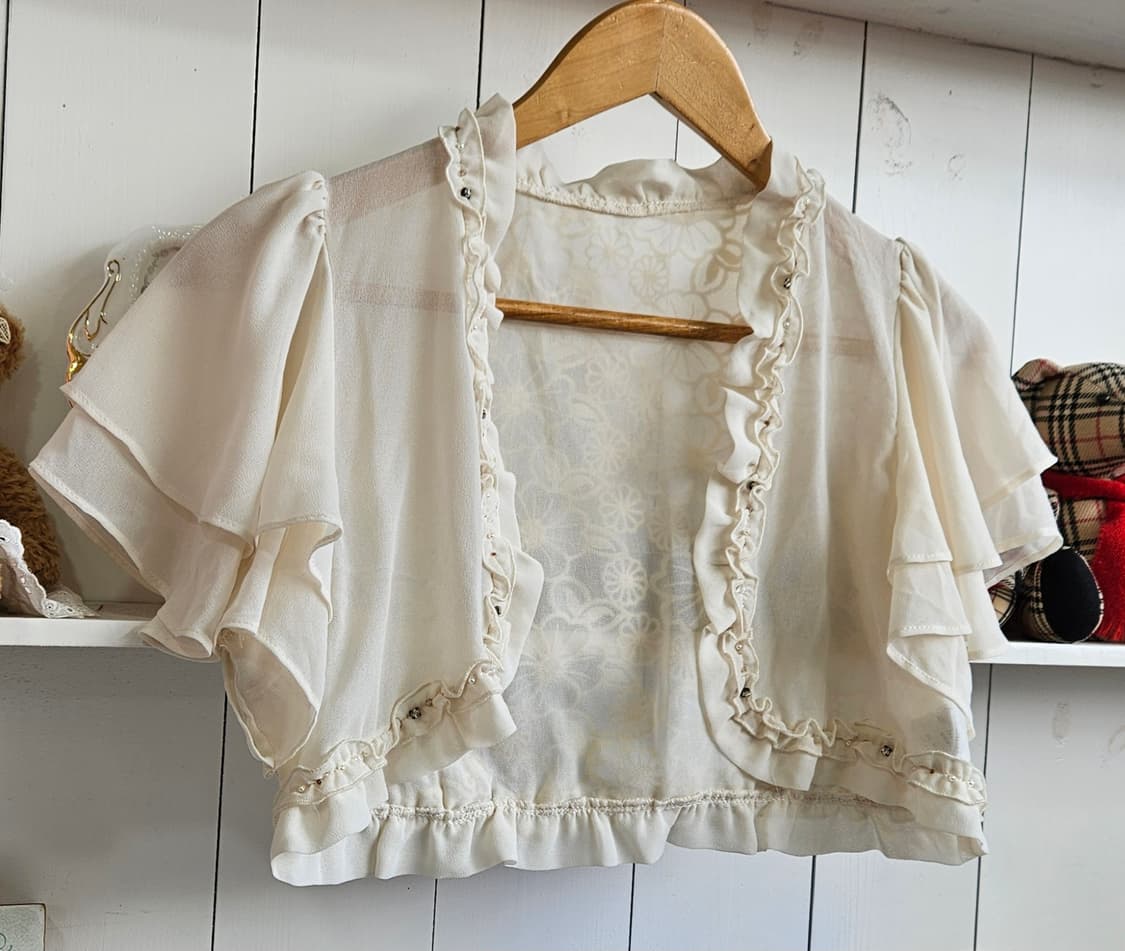 0327 아이보리 프릴 비즈 쉬폰 숏 볼레로 상품이미지2