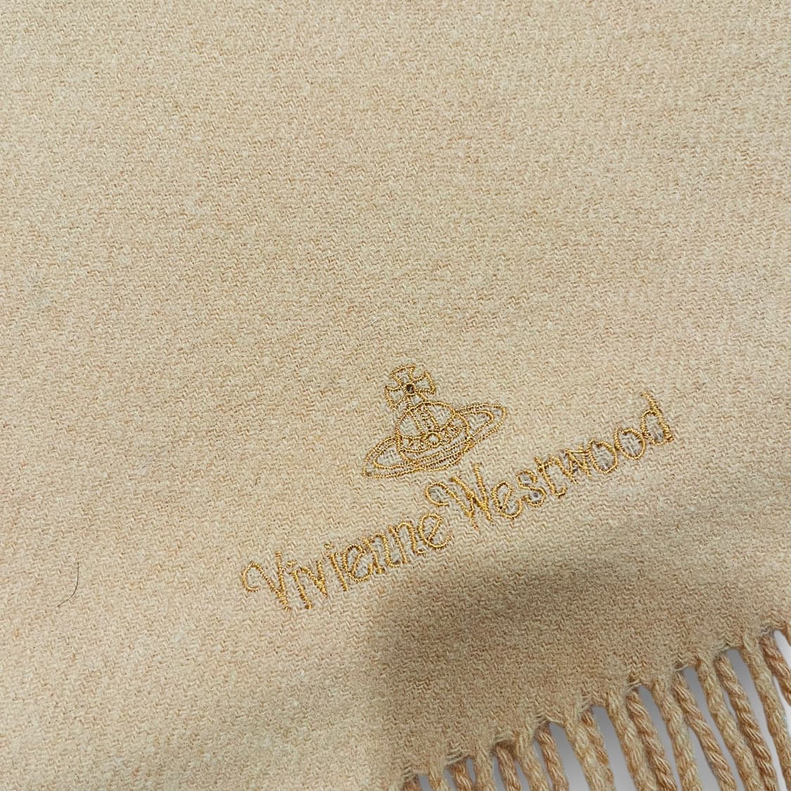 비비안 웨스트우드 ORB 빈티지 그란데 골드라벨 머플러 상품이미지5