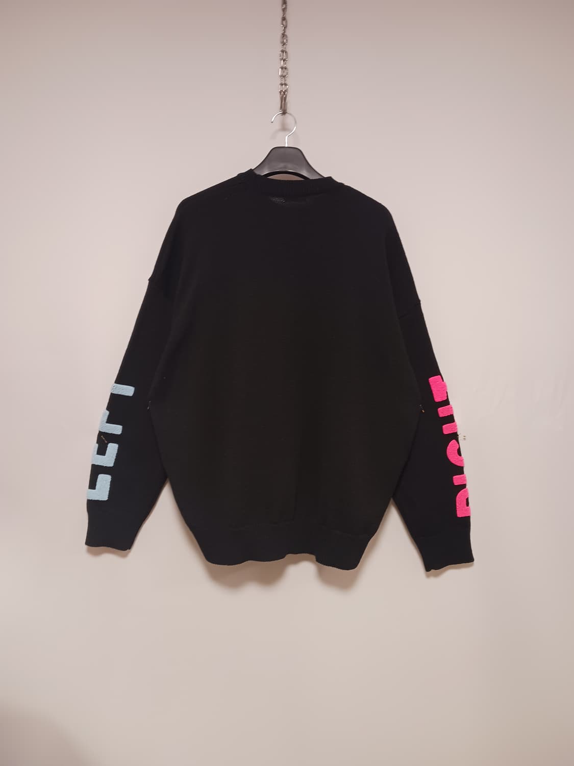 남성 배색폰트 포인트 니트 상품이미지5