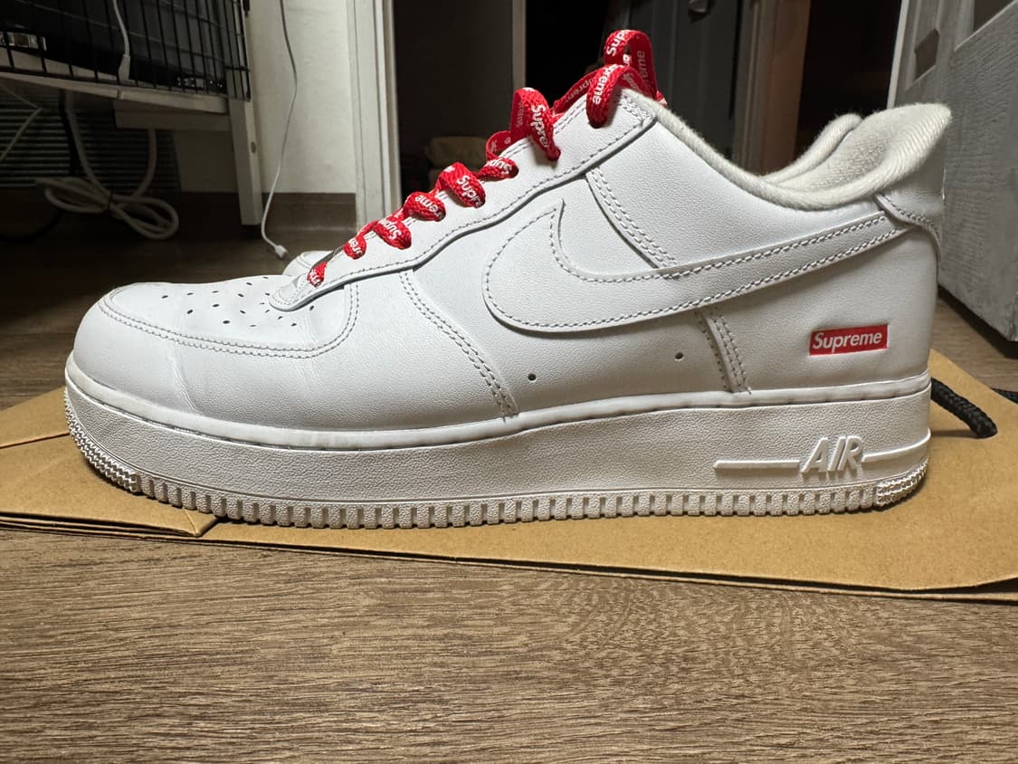 나이키 슈프림 에어포스1 로우 화이트 상품이미지3