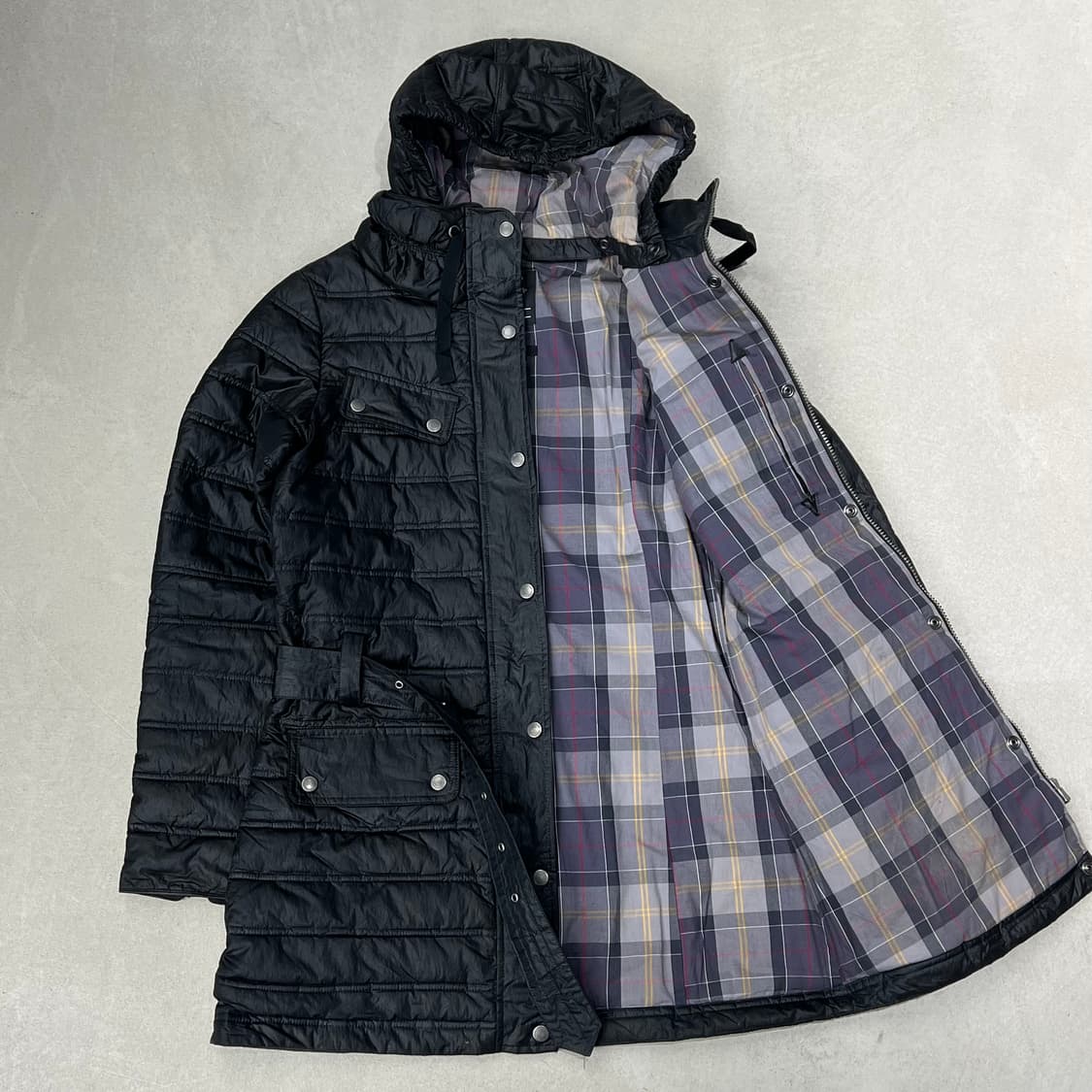 바버 인터네셔널 후드자켓 s09219 상품이미지3