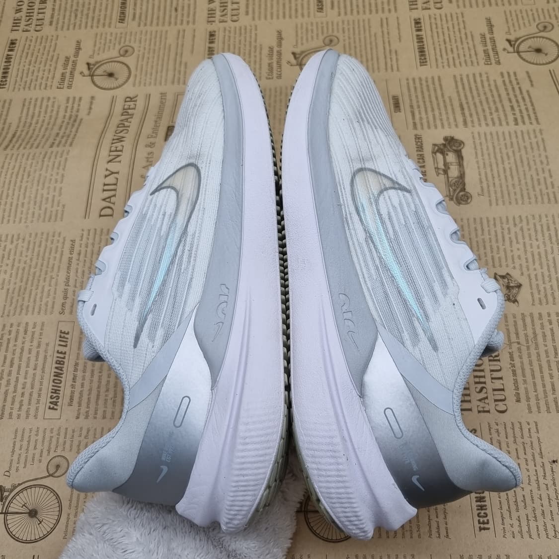 나이키 에어 윈플로9 런닝화 235 상품이미지5