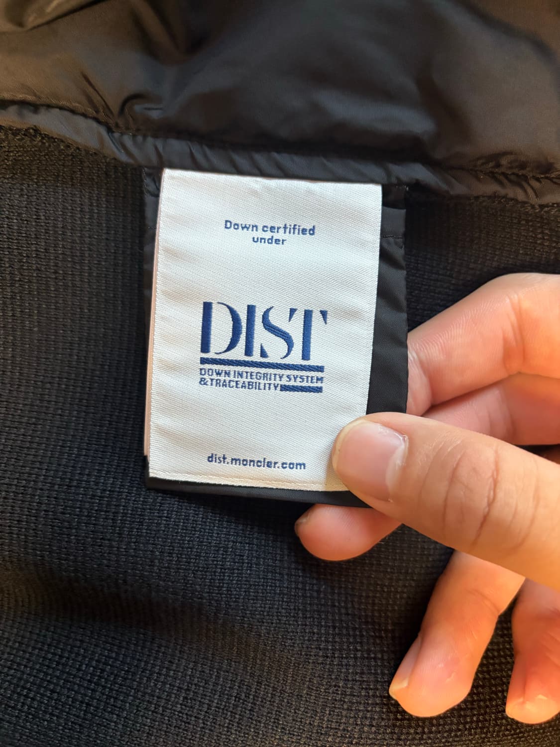 몽클레어 니트패딩 블랙 L 24fw 상품이미지3