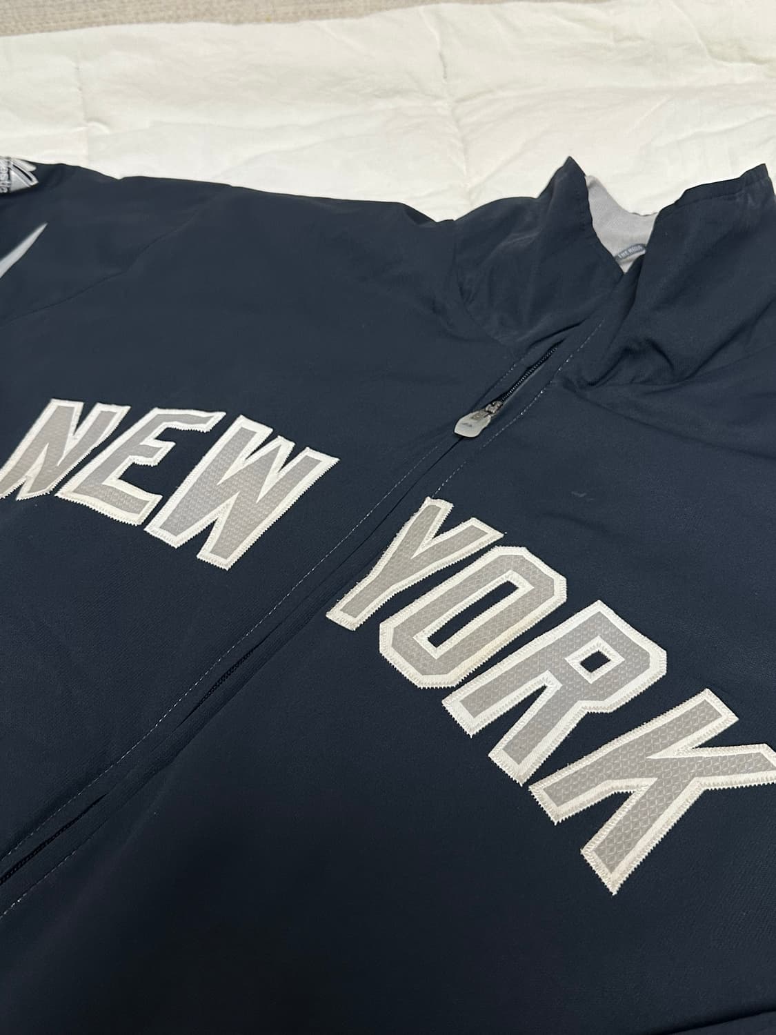 마제스틱 뉴욕양키즈 스타디움 점퍼 라지  베이스볼점퍼 야구 상품이미지3