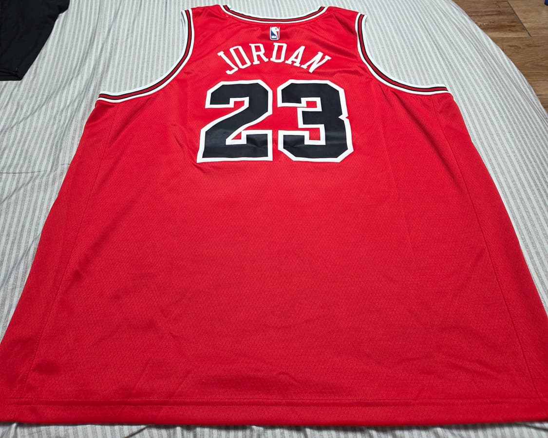 나이키 시카고불스 마이클조던 스윙맨져지 23번 소장용 3XL 레드 한정판 상품이미지5