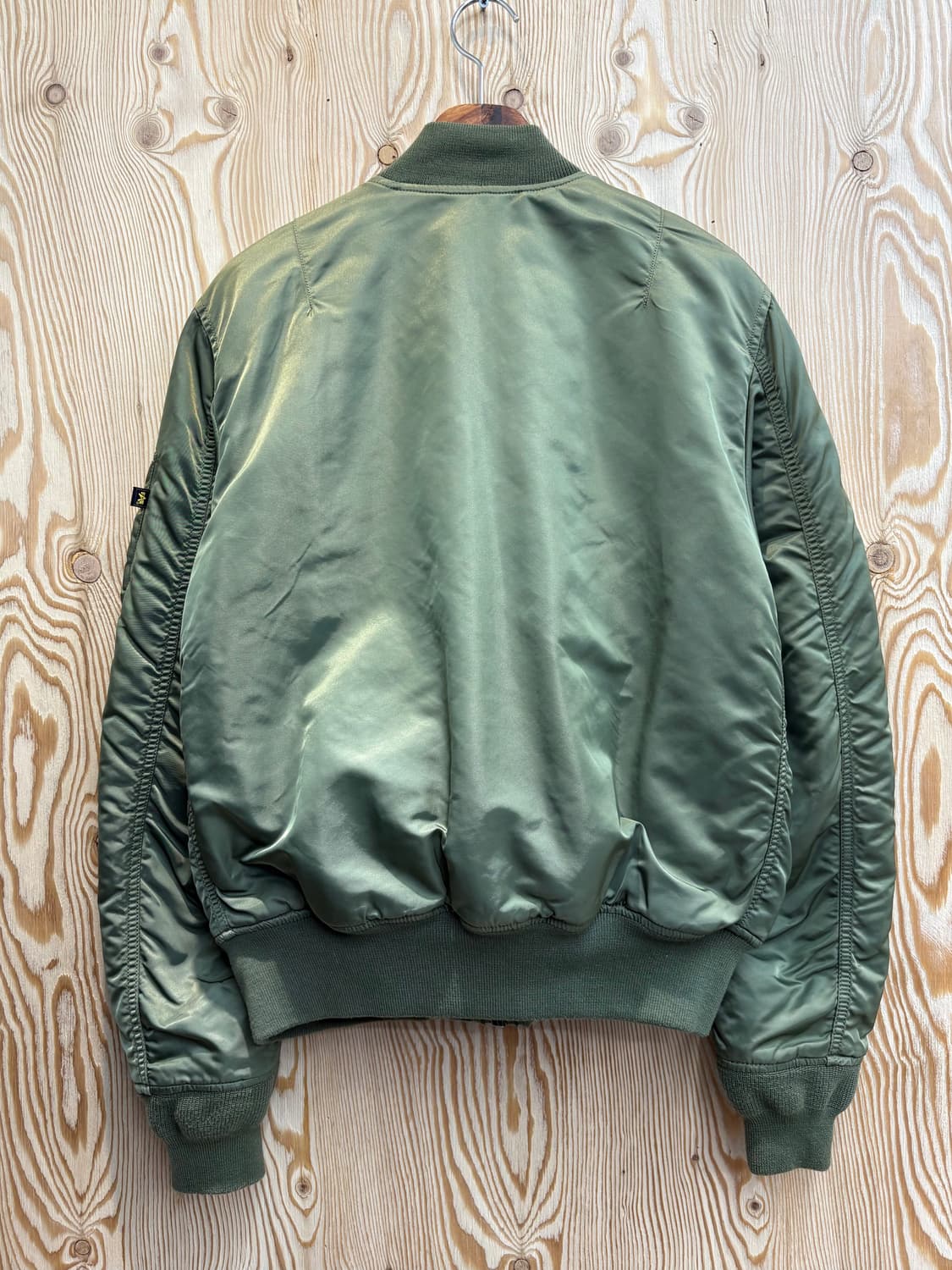 알파인더스트리 ma-1 플라이트 자켓 상품이미지3