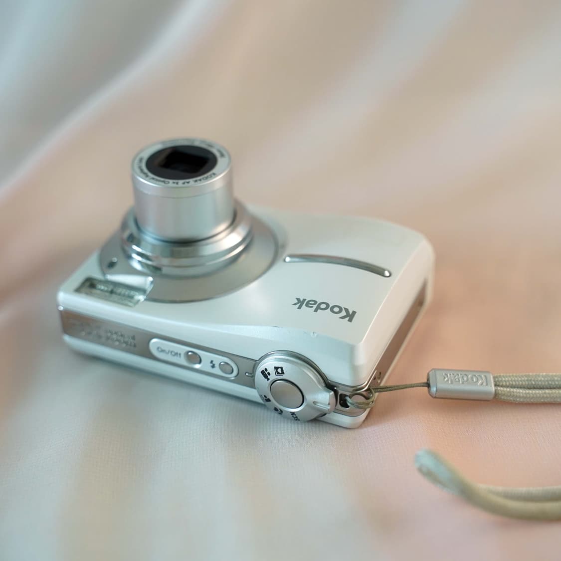 이지쉐어 C613 펄 화이트 Kodak Easyshare C613 상품이미지2