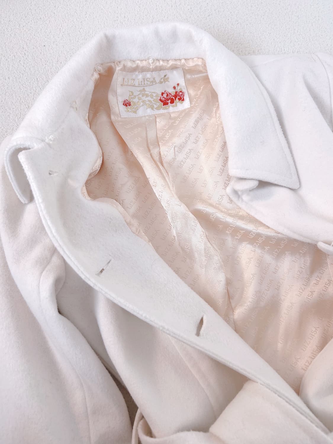 *오늘만*리즈리사 고전택 화이트 레이스 코트 히메갸루 라떼갸루 상품이미지2