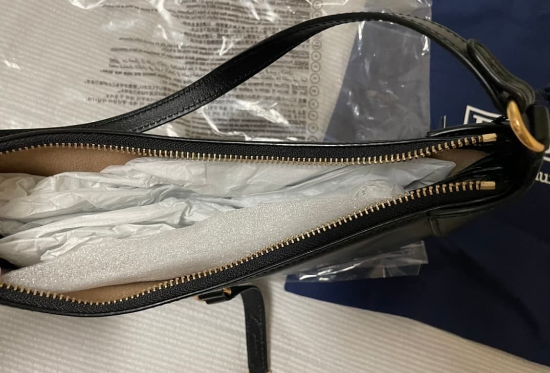 폴로ID카프스킨 미니숄더백 블랙 상품이미지4