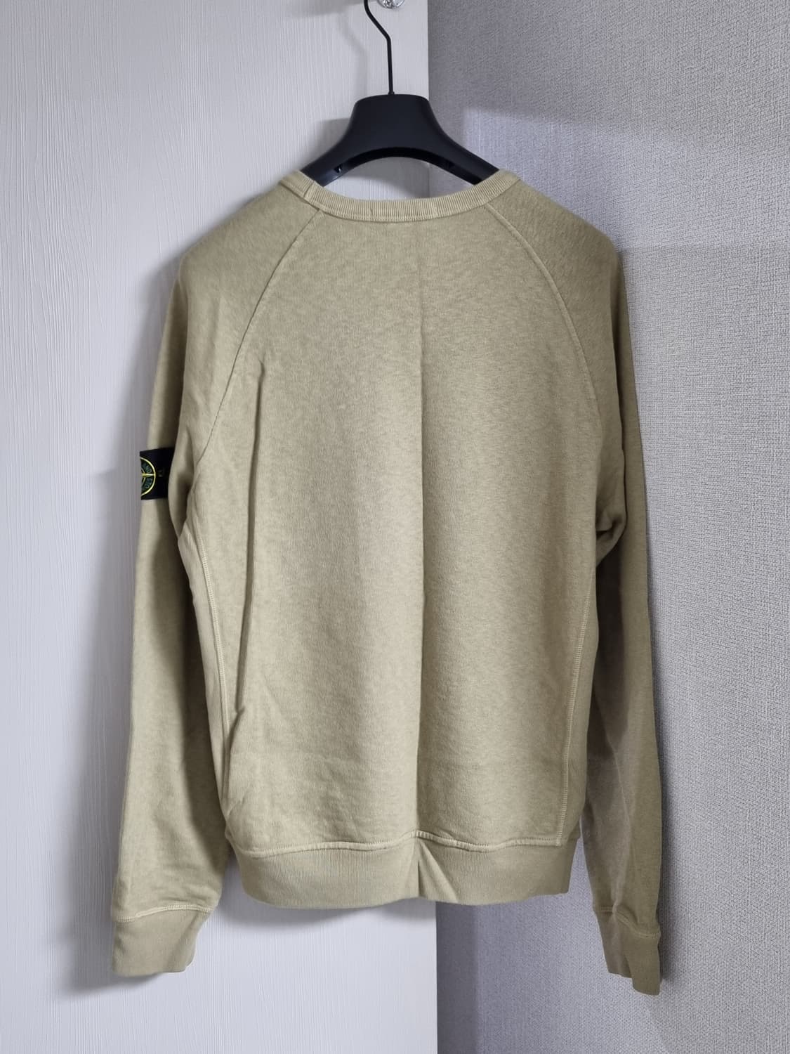 스톤아일랜드 맨투맨 상품이미지2