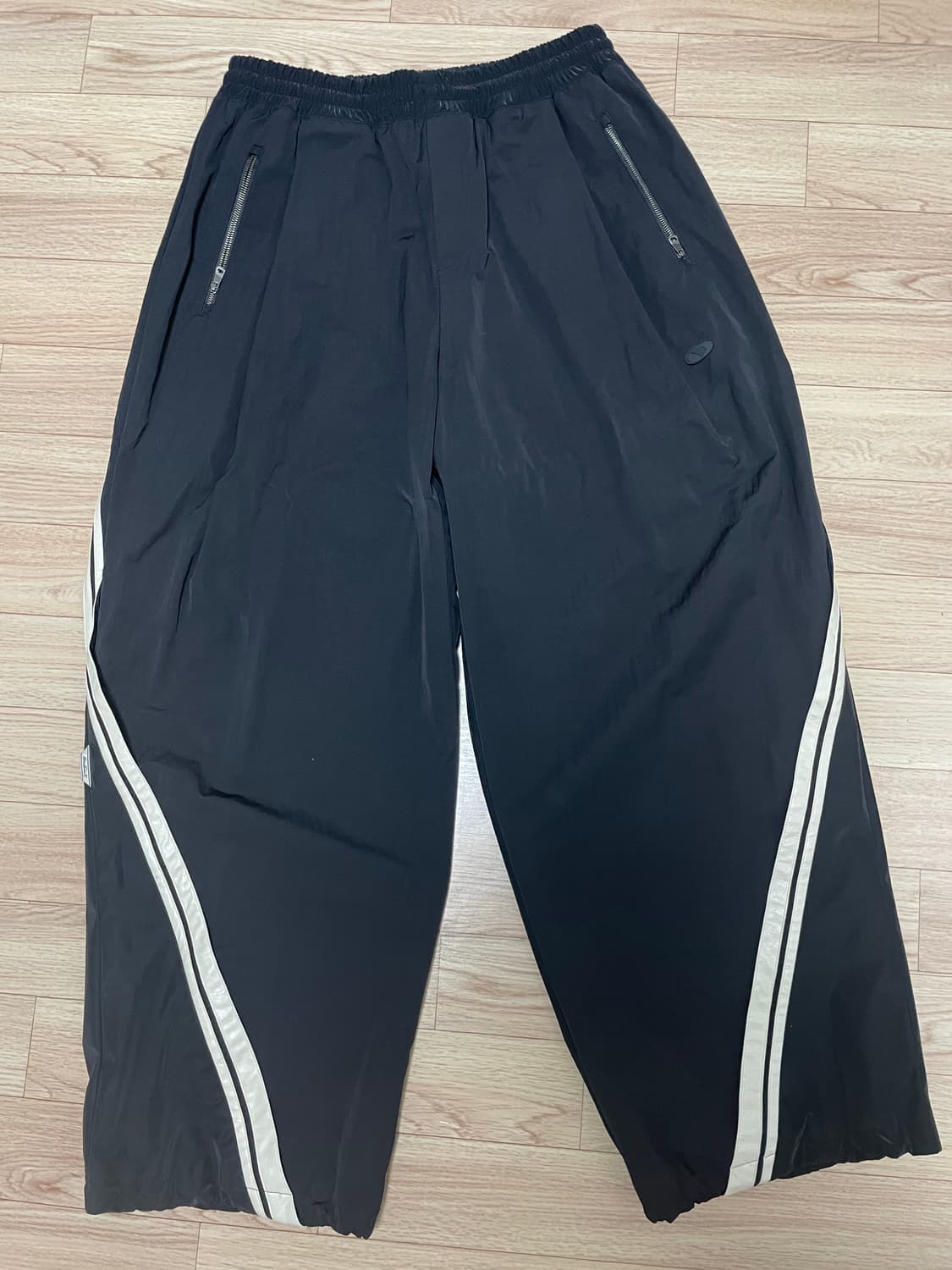 아더에러 바샤르 트라우저 느와르 L 상품이미지1