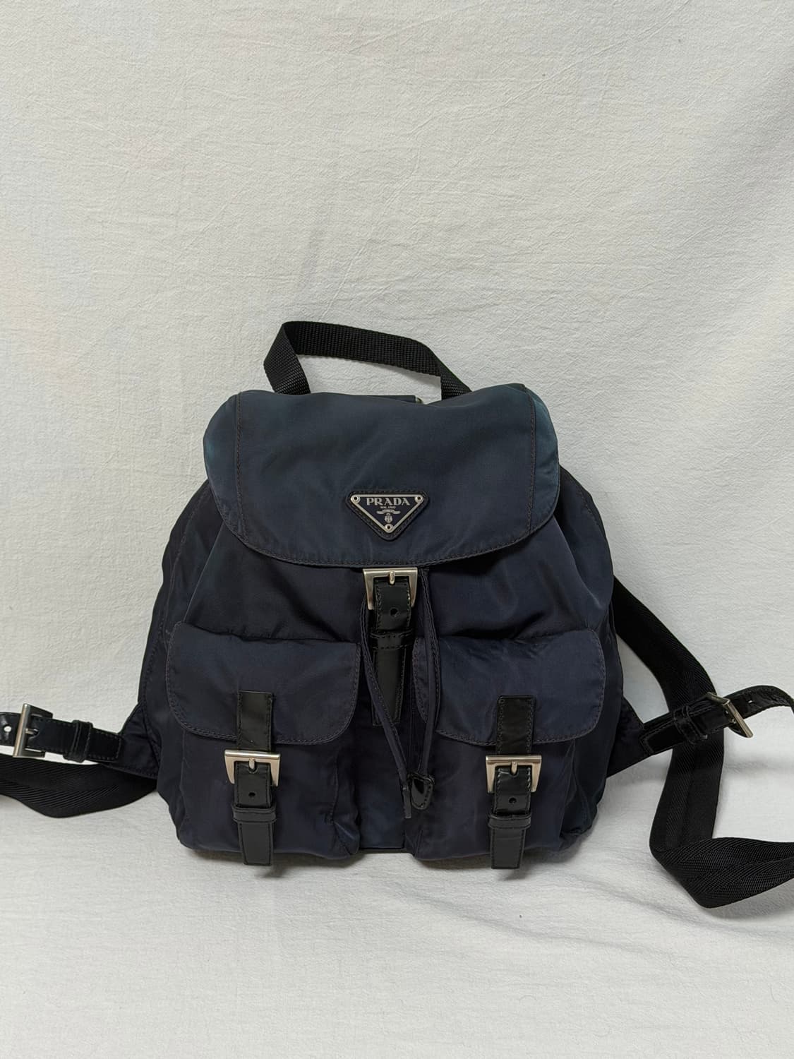 정품 프라다 포코노 나일론 투포켓 백팩 네이비 스몰 상품이미지3