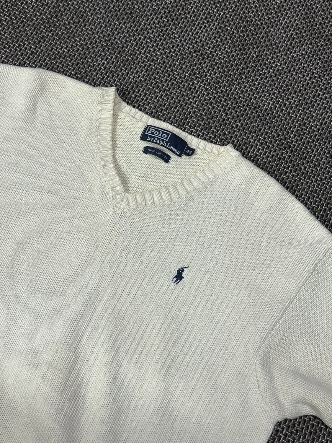 폴로 랄프로렌 브이넥 니트 상품이미지1