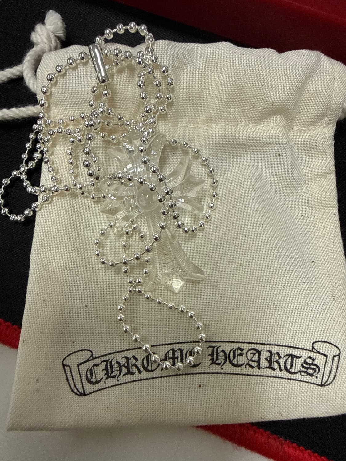 크롬하츠 실리크롬 CH 크로스 펜던트 클리어 2025 상품이미지2