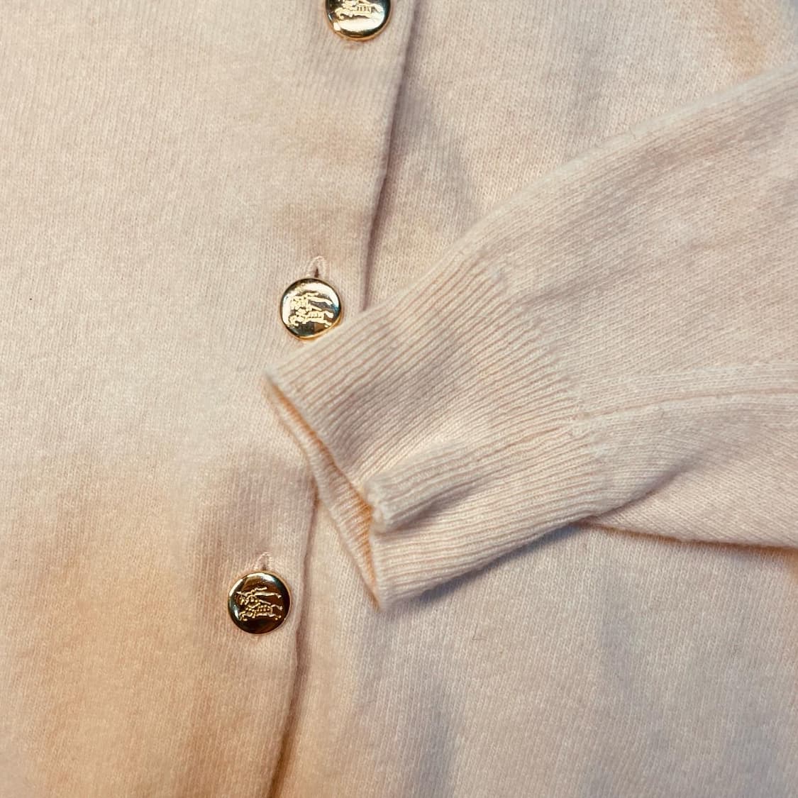 버버리 라운드넥 가디건 상품이미지2