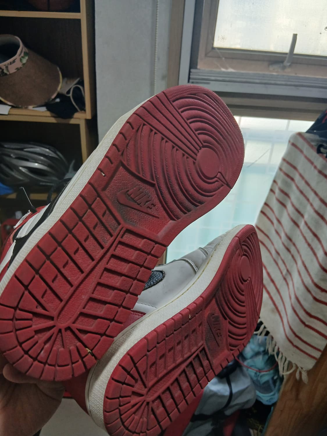 조던 팝니다. 상품이미지3