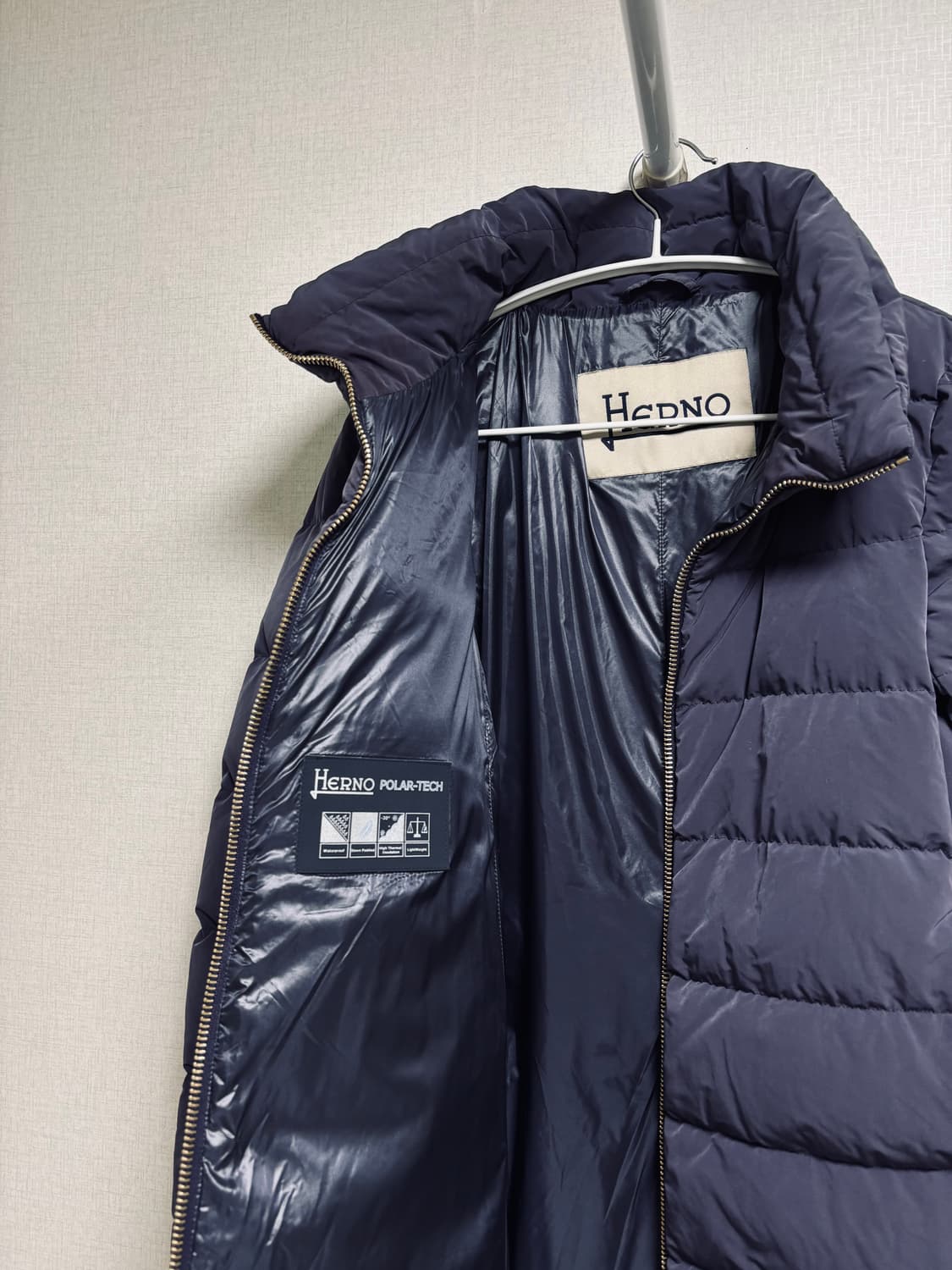 에르노 HERNO POLAR-TECH 네이비 구스다운 코트 상품이미지3