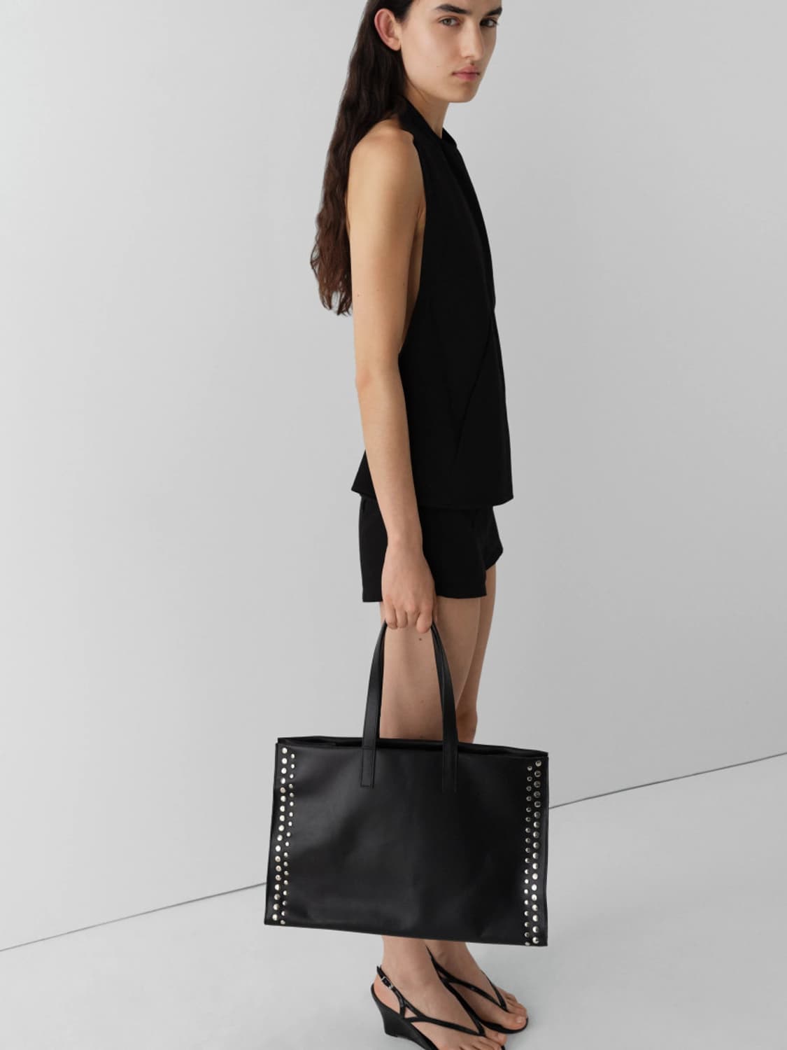 기마구아스 Maxi Shopper 스터드 맥시 쇼퍼백/블랙 상품이미지3