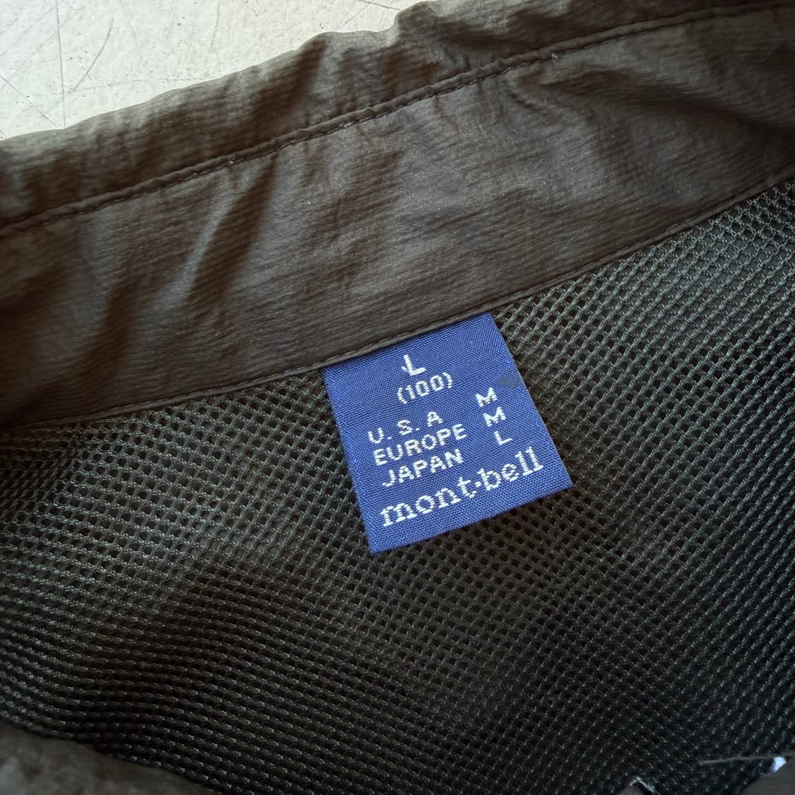 몽벨 나일론 하프 셔츠 상품이미지6