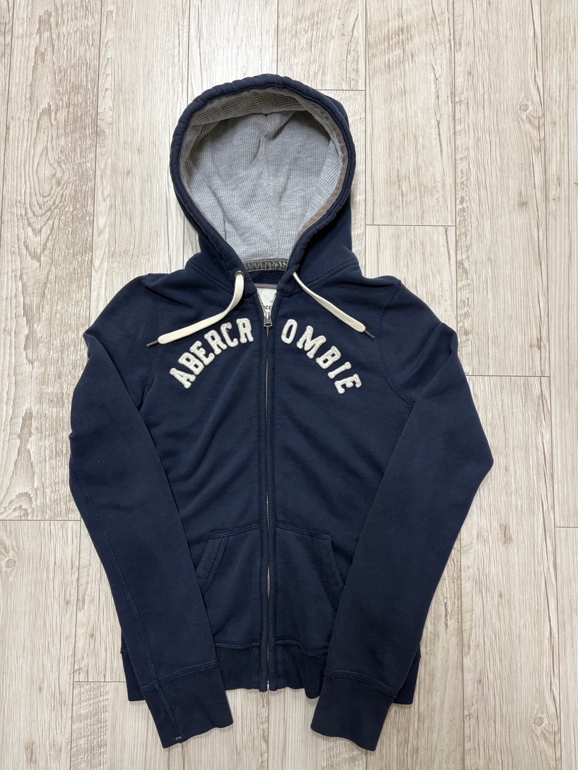 아베크롬비 딱붙핏 후드집업 네이비 m 상품이미지1