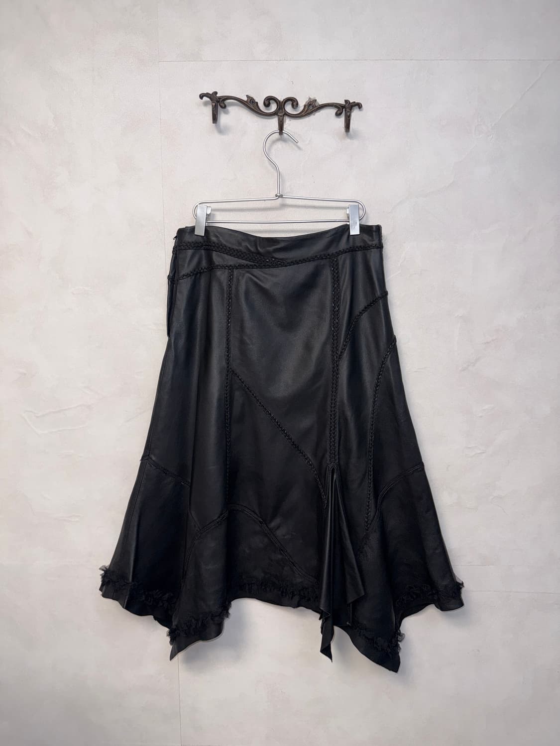 DOHO black lamb skin unbalanced lace sk 상품이미지1