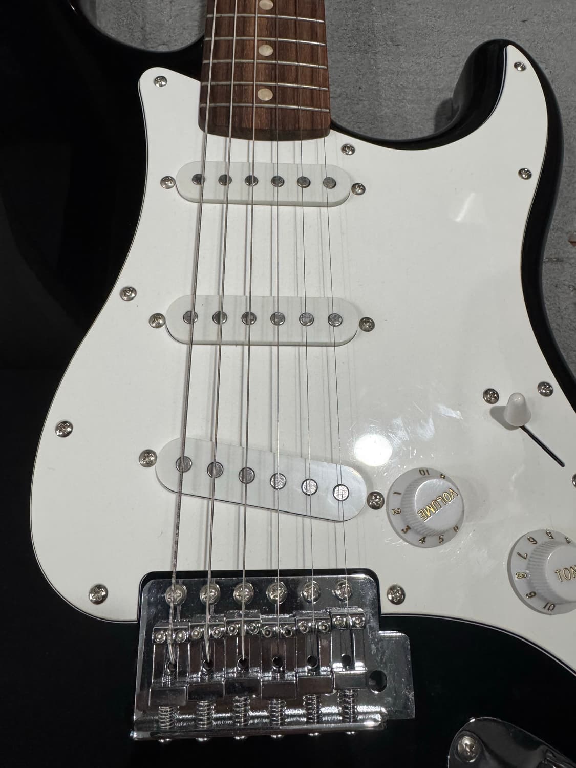 스콰이어 스트라토캐스터 블랙 일렉기타 상품이미지2