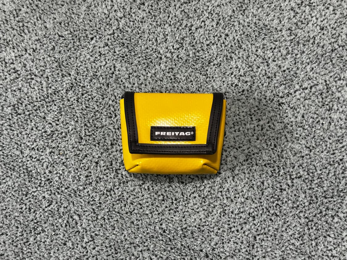 (NEW) 프라이탁 새상품 미니 키링 에어팟 파우치 판매 상품이미지4