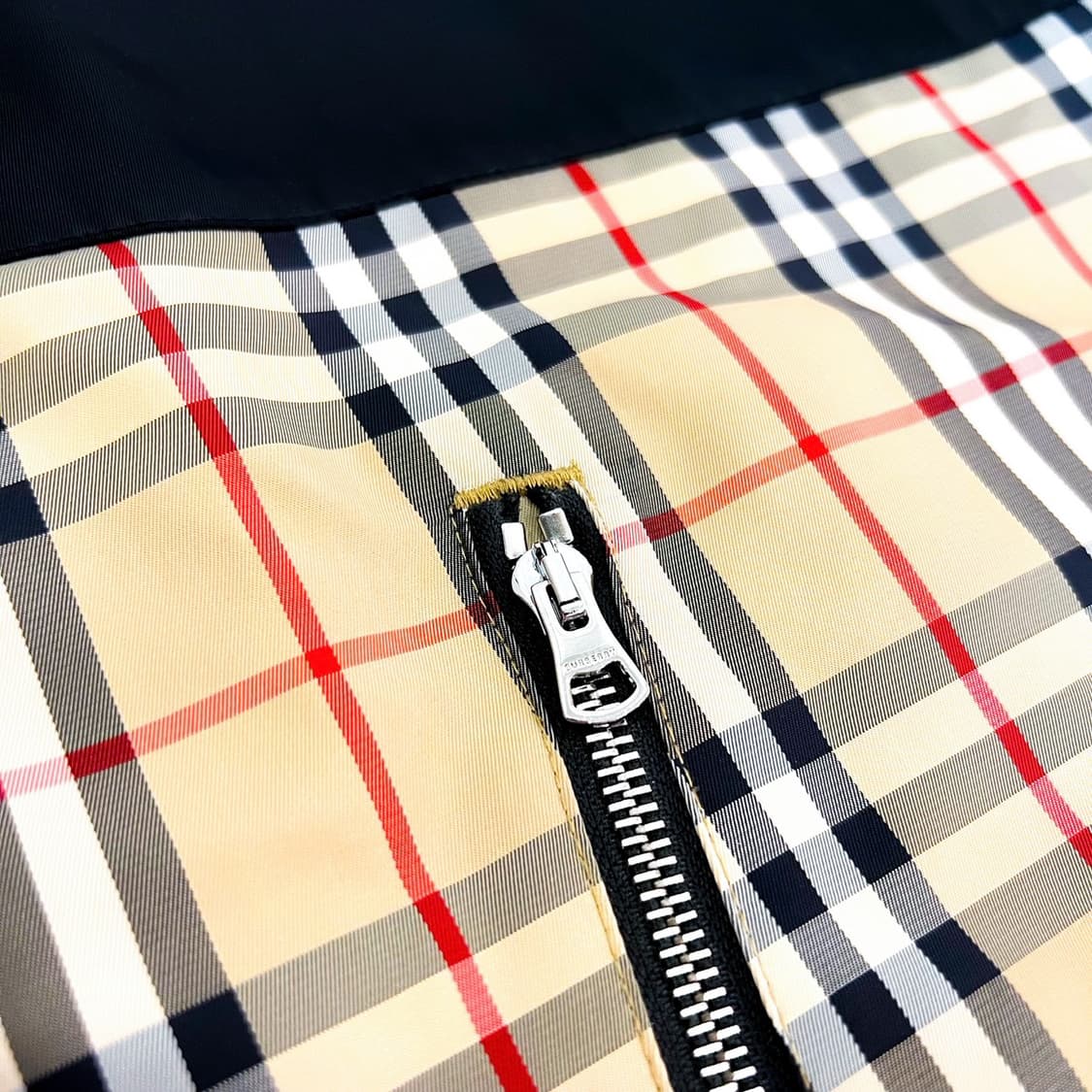버버리 리버시블 체크 바람막이 자켓 상품이미지7