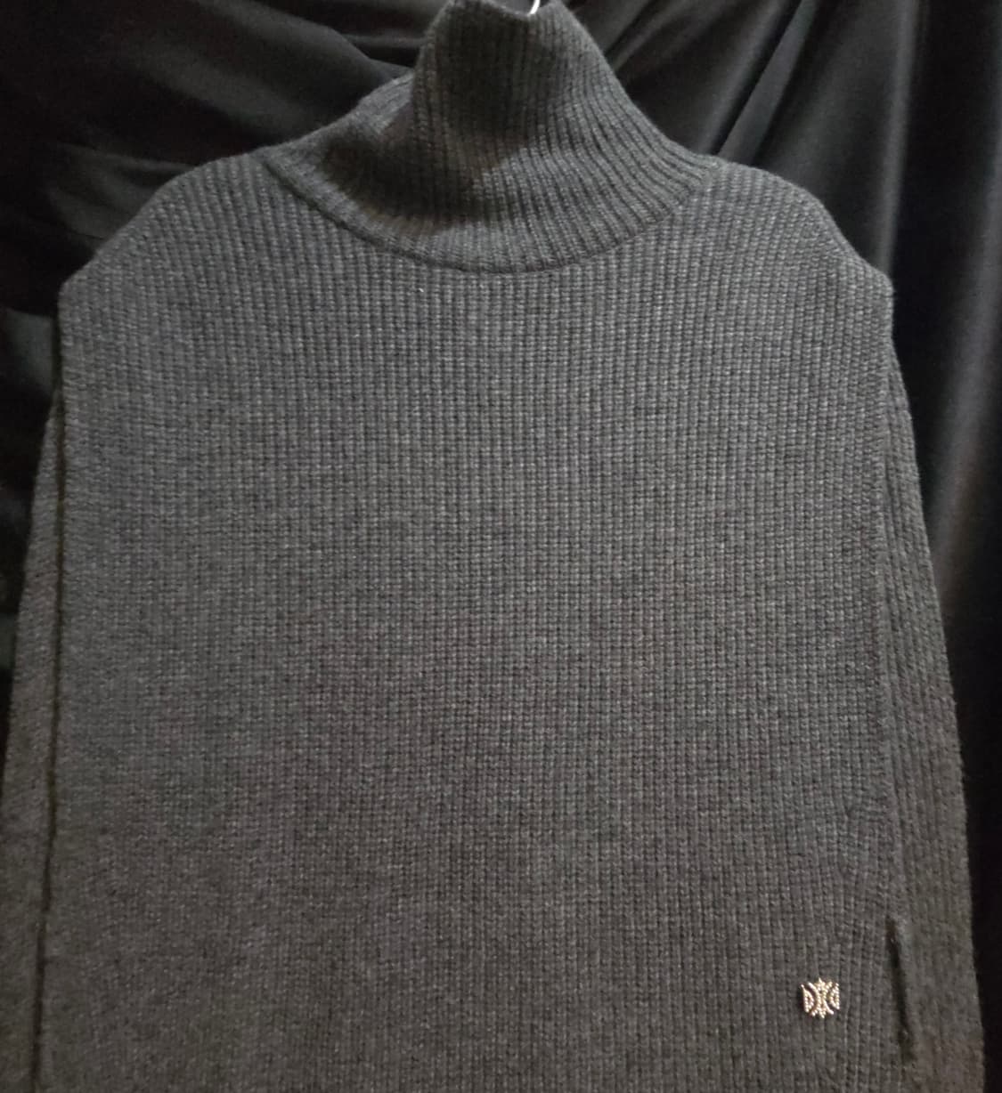 듀엘 터틀넥 케이프 숄 니트 베스트 상품이미지3