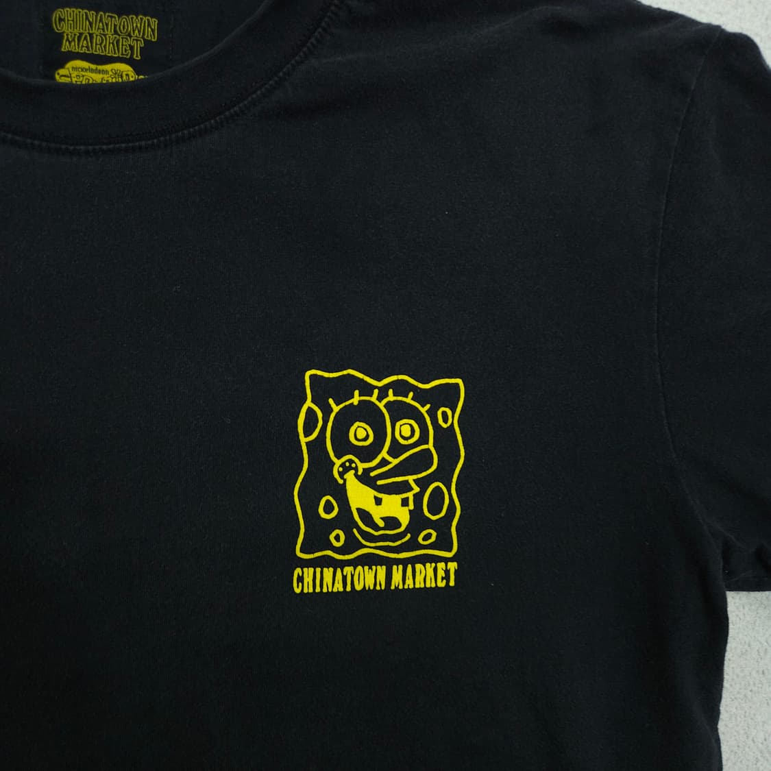 차이나타운마켓 스폰지밥 반팔 XL 상품이미지4