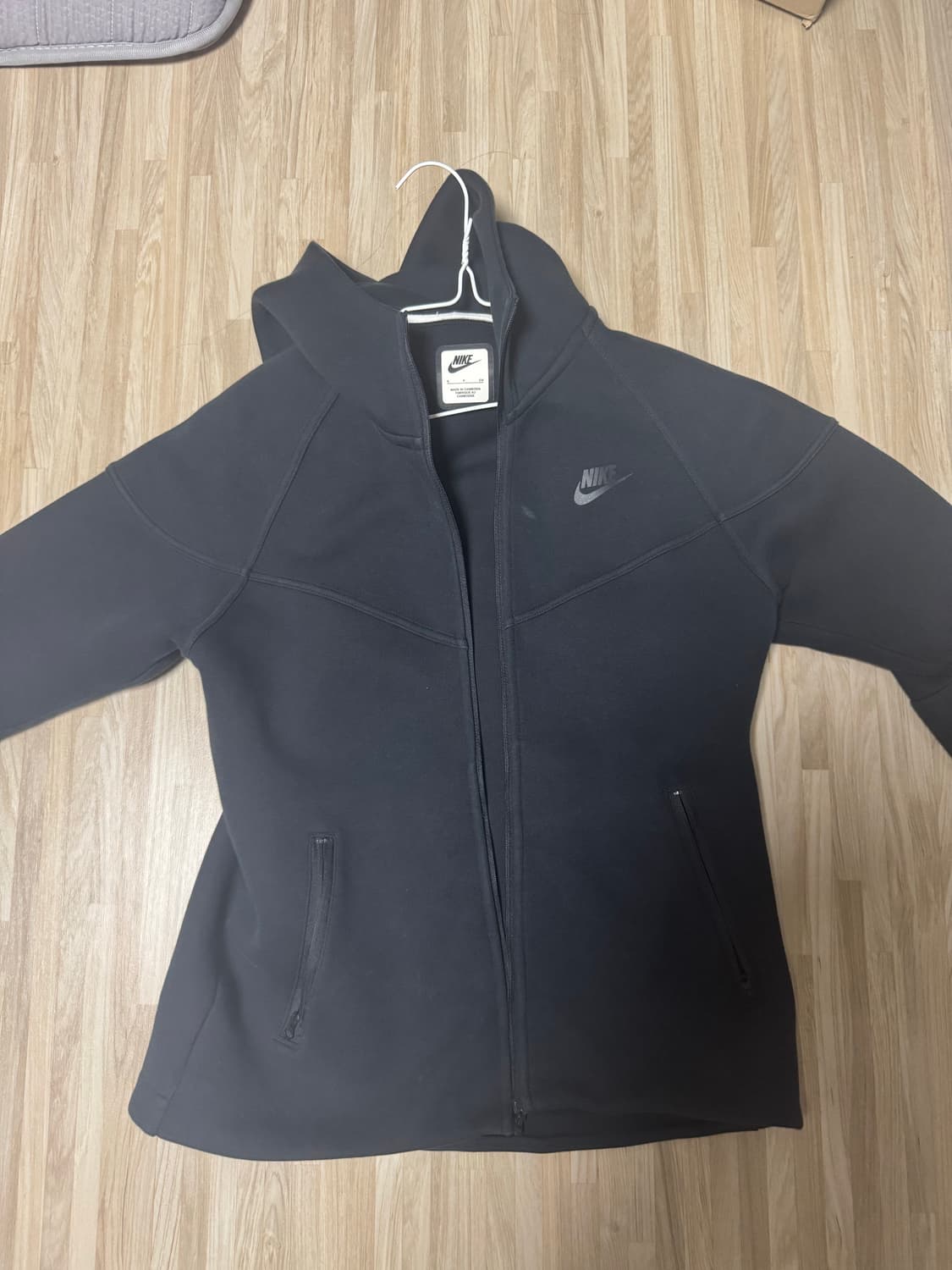 나이키 테크팩 상품이미지2