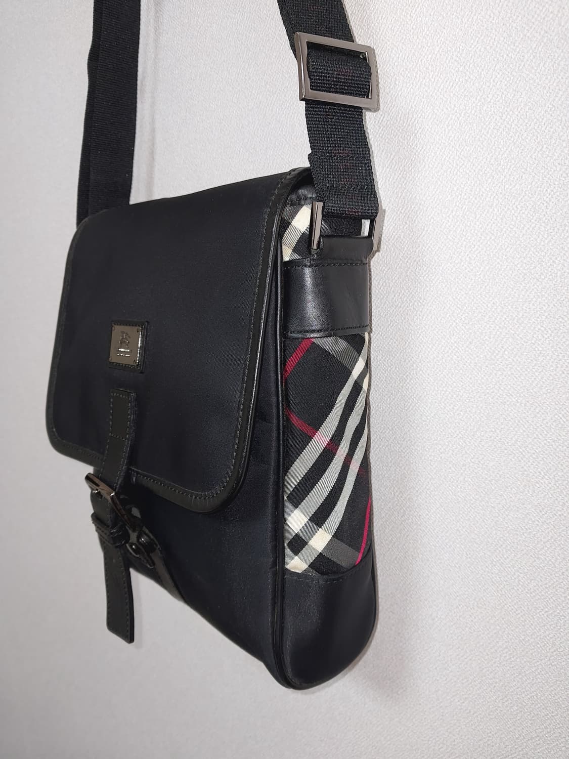 버버리 노바체크 나일론 숄더백 크로스백 상품이미지4