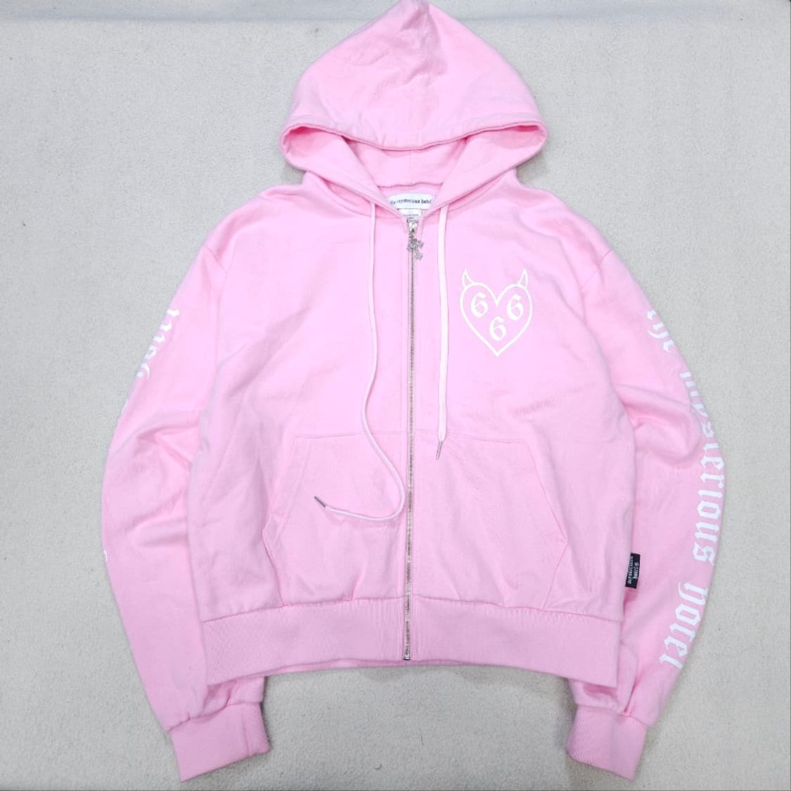 더 미스테리어스 호텔 후드 집업 상품이미지2