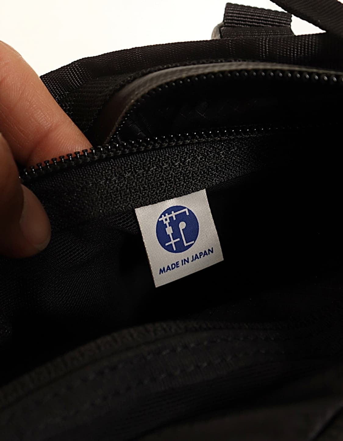 PORTER Liquid Waist Bag 상품이미지10