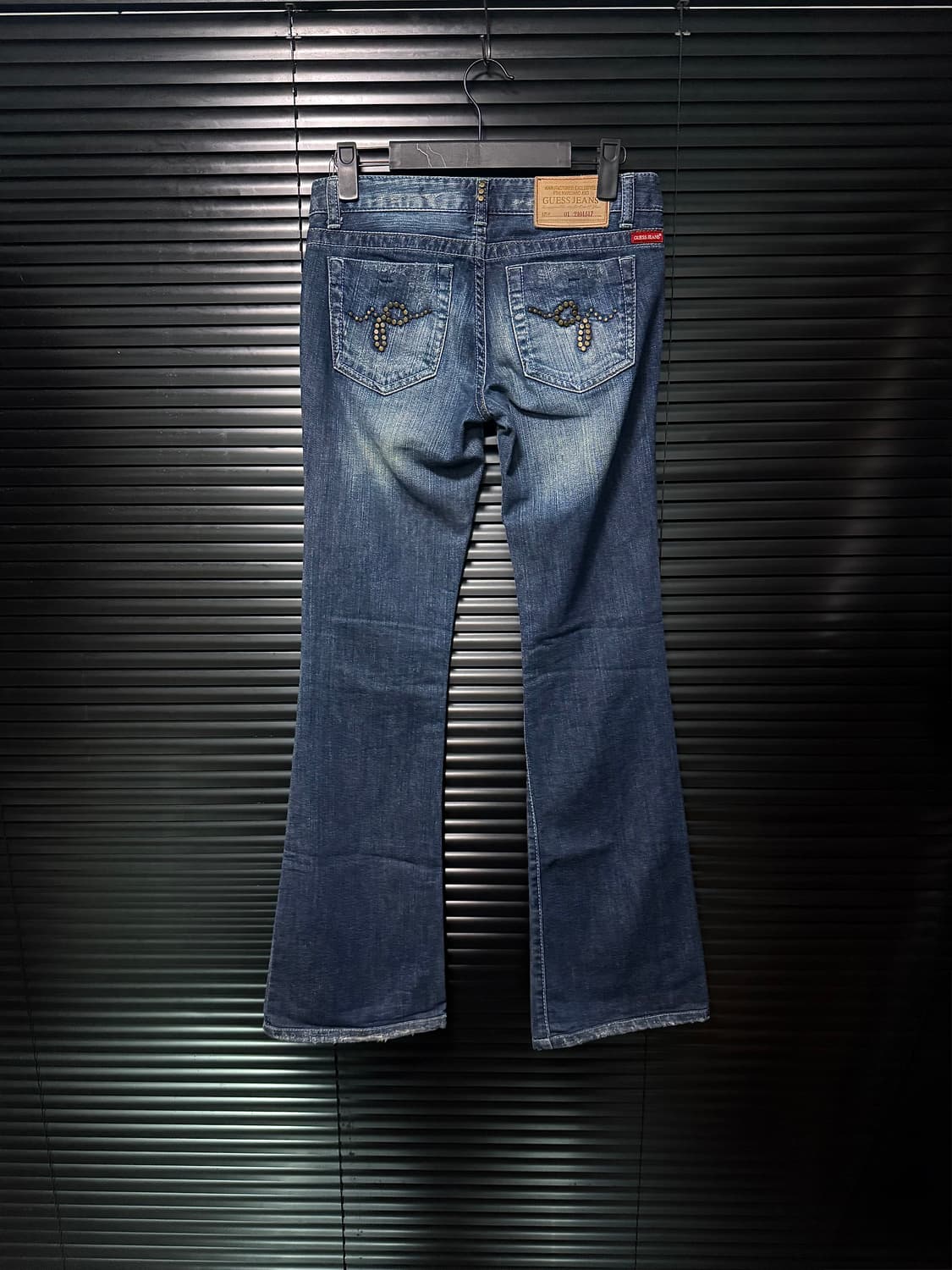 게스 찡 스터드 워싱 데님 부츠컷 나팔 플레어 웨스턴 24 고스 펑크 락 상품이미지4