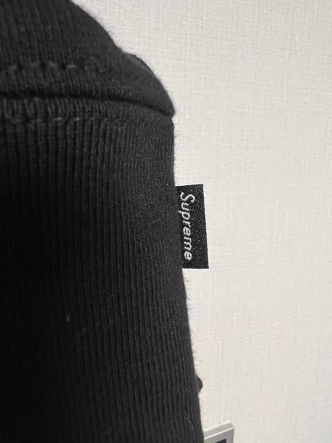 슈프림 스몰 박스 후드 스웨트셔츠 블랙 - 25FW, M size 상품이미지4