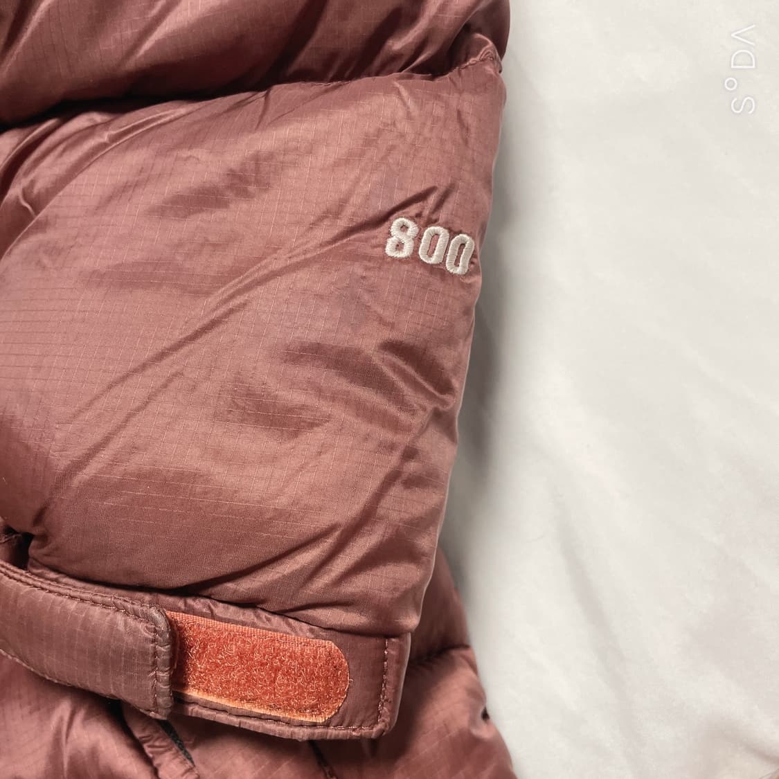 노스페이스 눕시 800 패딩 브라운/블랙 상품이미지5